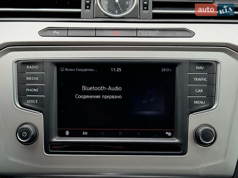 Универсал Volkswagen Passat 2015 в Виннице