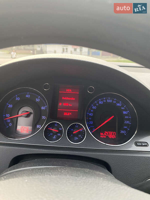 Универсал Volkswagen Passat 2007 в Черновцах