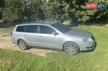 Універсал Volkswagen Passat 2006 в Вінниці
