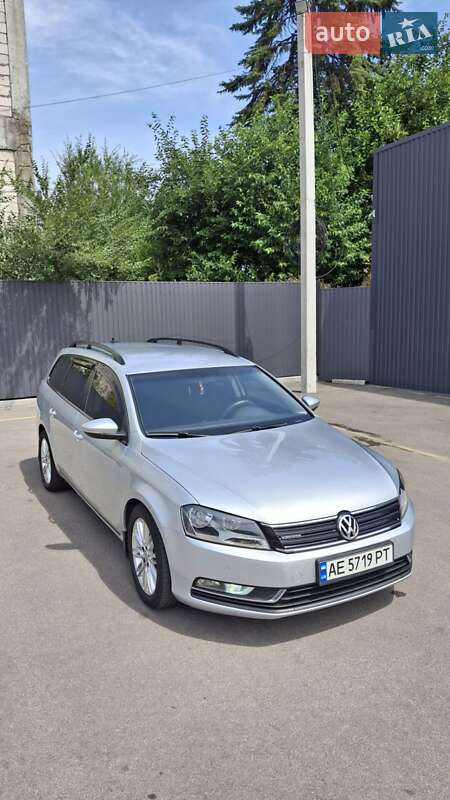 Универсал Volkswagen Passat 2013 в Днепре