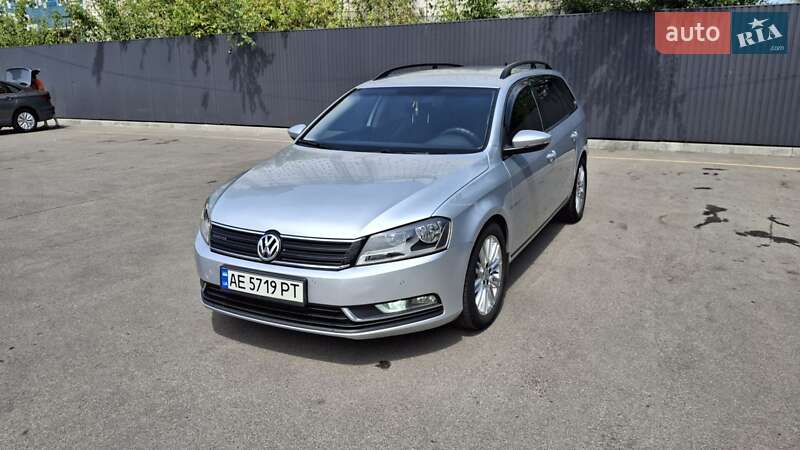 Универсал Volkswagen Passat 2013 в Днепре