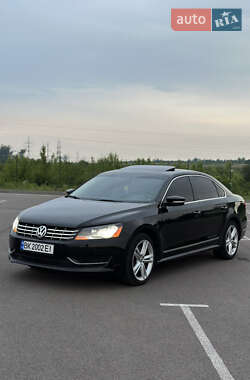 Седан Volkswagen Passat 2013 в Рівному