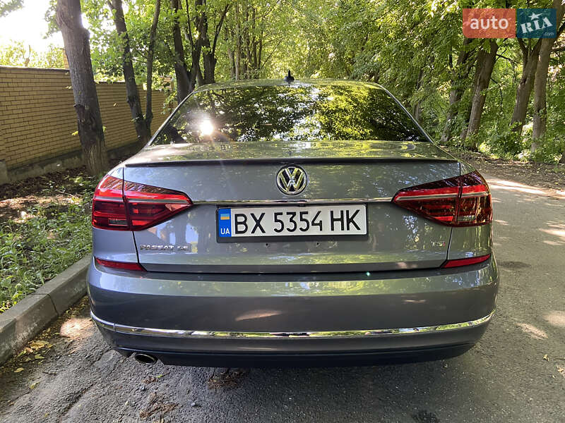 Седан Volkswagen Passat 2018 в Хмельницькому