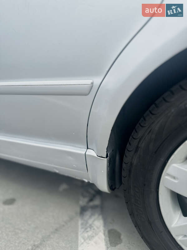 Седан Volkswagen Passat 2001 в Киеве