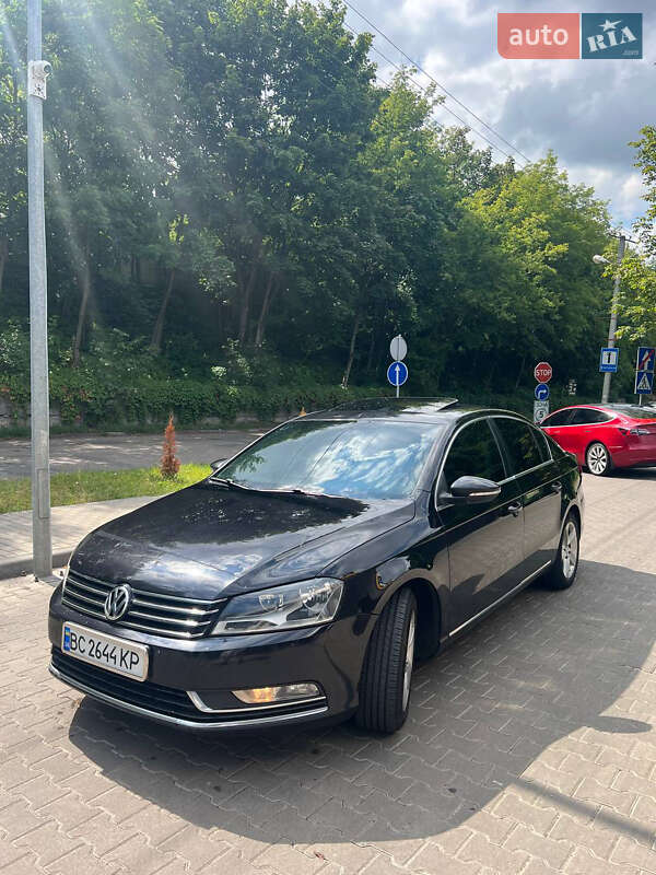 Volkswagen Passat 2013