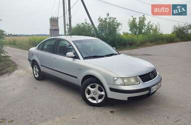 Седан Volkswagen Passat 1999 в Красилівці
