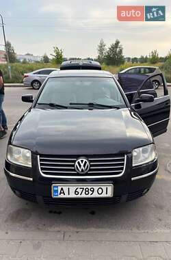 Седан Volkswagen Passat 2001 в Києві
