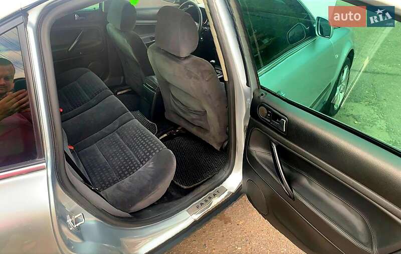 Седан Volkswagen Passat 2002 в Богодухіву фото 9 Седан Volkswagen Passat 2002 в Богодухіву