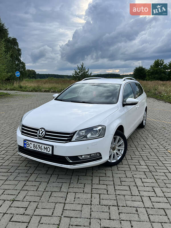 Volkswagen Passat 2011