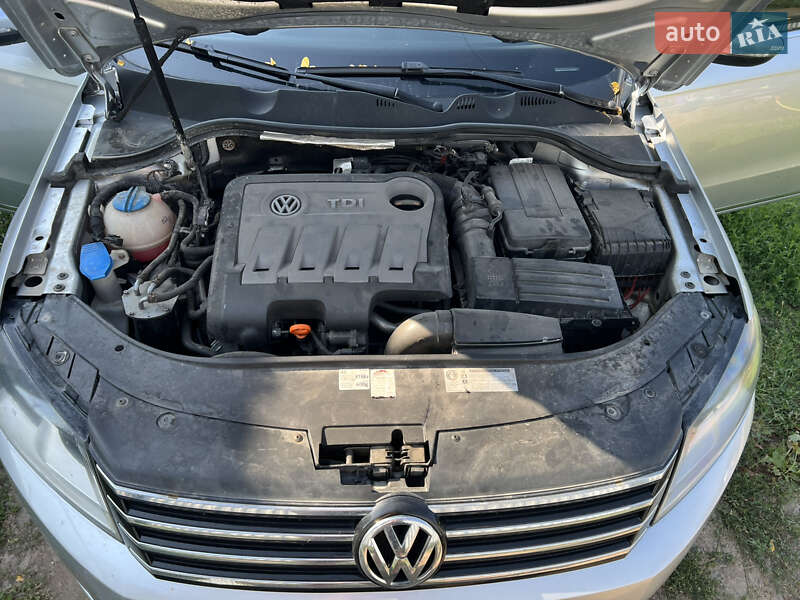 Универсал Volkswagen Passat 2011 в Киеве фото 7 Универсал Volkswagen Passat 2011 в Киеве