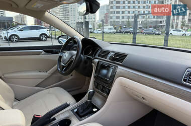 Седан Volkswagen Passat 2016 в 