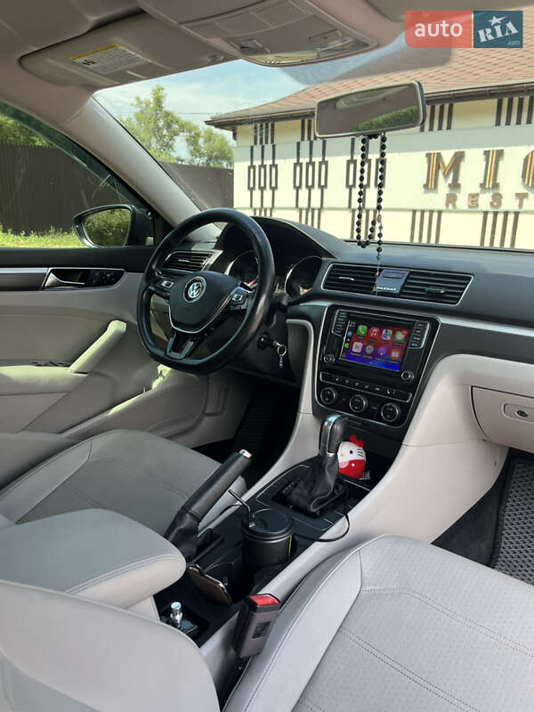 Седан Volkswagen Passat 2018 в Кременчуці