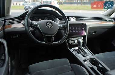 Седан Volkswagen Passat 2018 в 