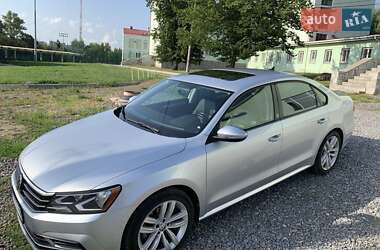 Седан Volkswagen Passat 2018 в Виннице