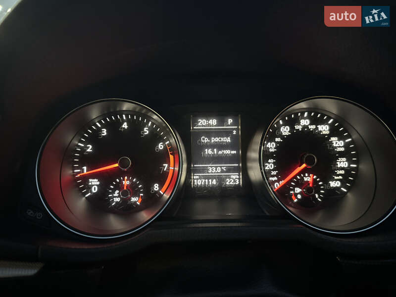 Седан Volkswagen Passat 2018 в Днепре