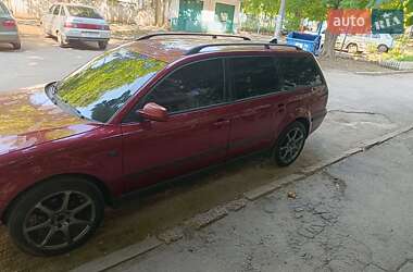 Універсал Volkswagen Passat 1999 в Харкові