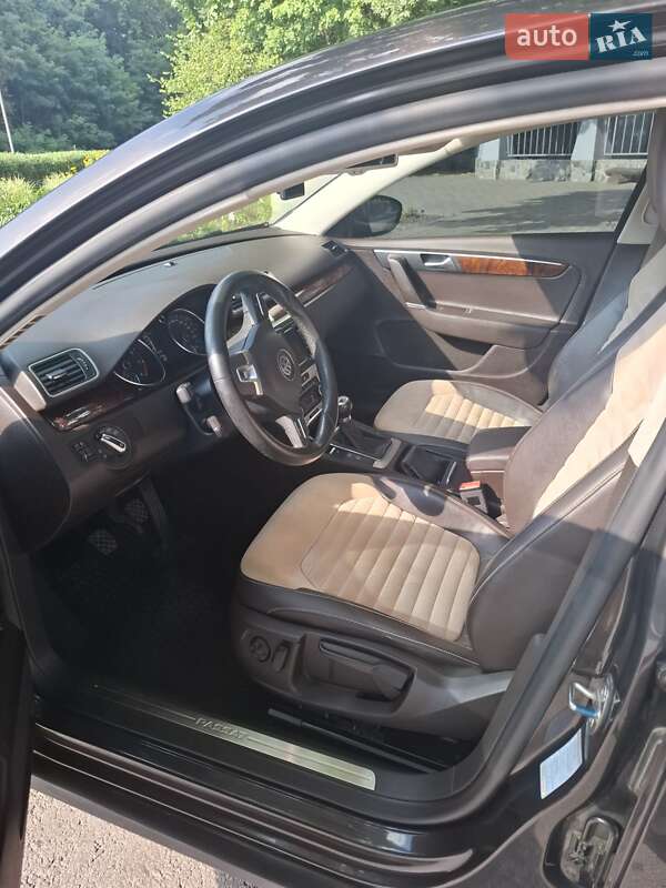 Седан Volkswagen Passat 2011 в Полтаві