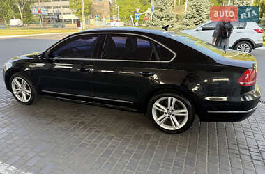 Седан Volkswagen Passat 2015 в 
