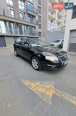 Универсал Volkswagen Passat 2008 в Львове