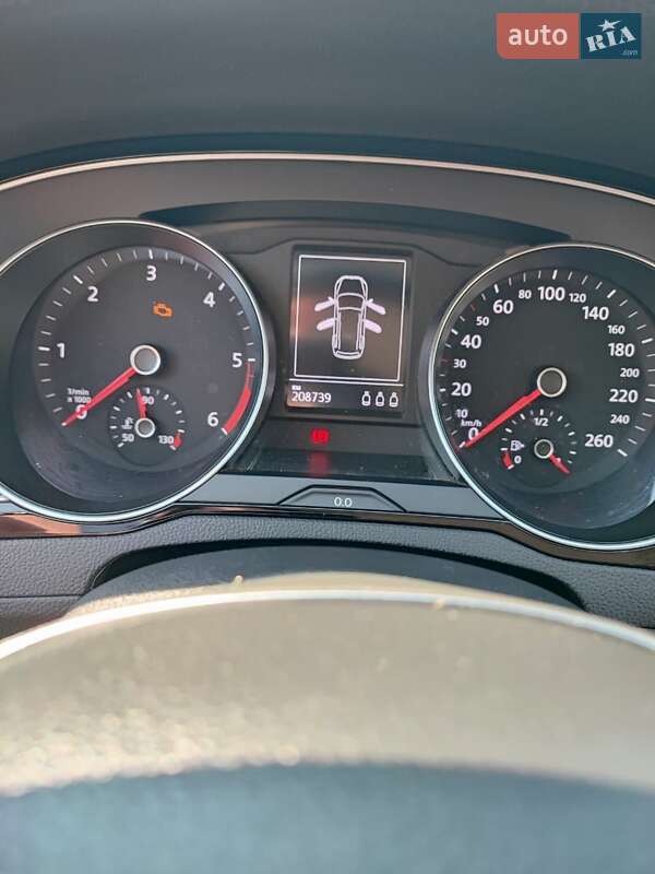 Универсал Volkswagen Passat 2017 в Львове