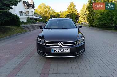 Універсал Volkswagen Passat 2013 в Тернополі