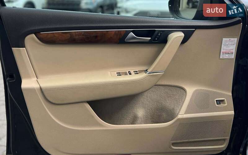 Универсал Volkswagen Passat 2012 в Ивано-Франковске