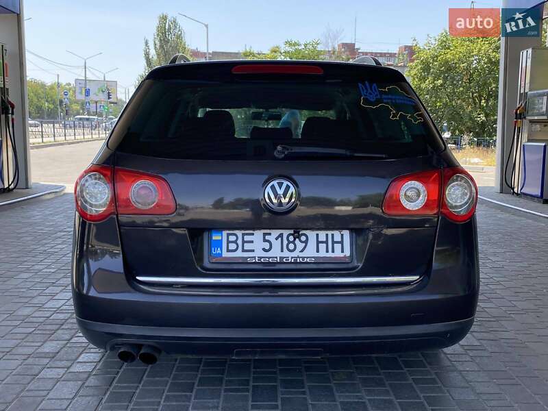 Универсал Volkswagen Passat 2006 в Николаеве