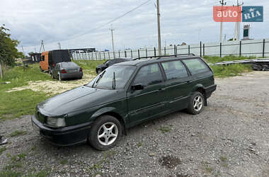 Универсал Volkswagen Passat 1990 в Львове
