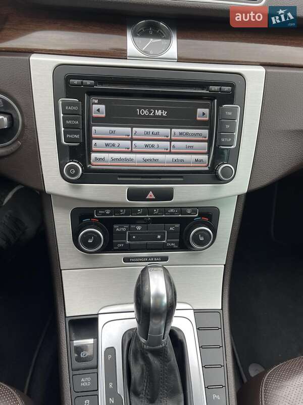 Универсал Volkswagen Passat 2011 в Чернигове