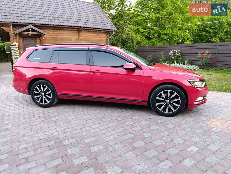 Універсал Volkswagen Passat 2015 в Монастириській