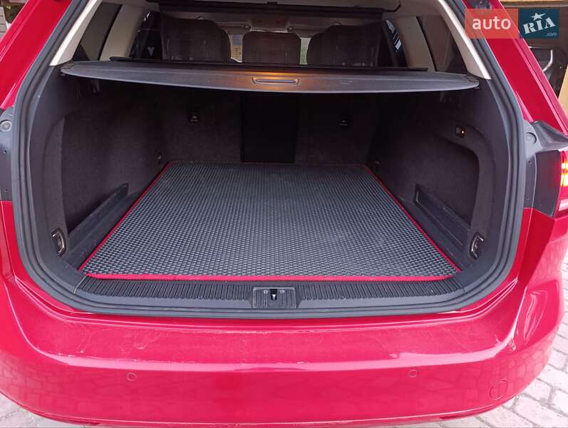 Універсал Volkswagen Passat 2015 в Монастириській