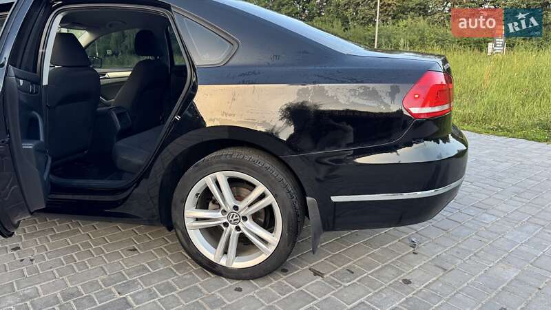Седан Volkswagen Passat 2015 в Виннице
