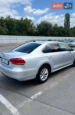 Седан Volkswagen Passat 2014 в Кременчуге