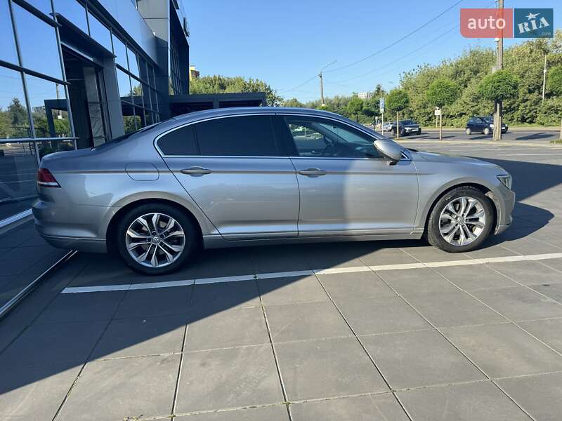 Volkswagen Passat 2015