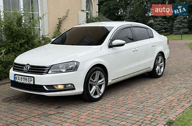 Седан Volkswagen Passat 2014 в 