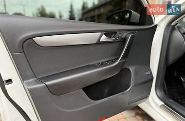 Седан Volkswagen Passat 2014 в 