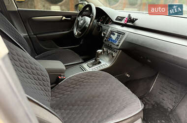 Седан Volkswagen Passat 2014 в 