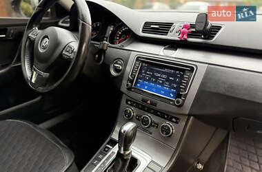 Седан Volkswagen Passat 2014 в 