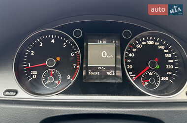 Седан Volkswagen Passat 2014 в 
