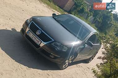 Седан Volkswagen Passat 2005 в Харькове