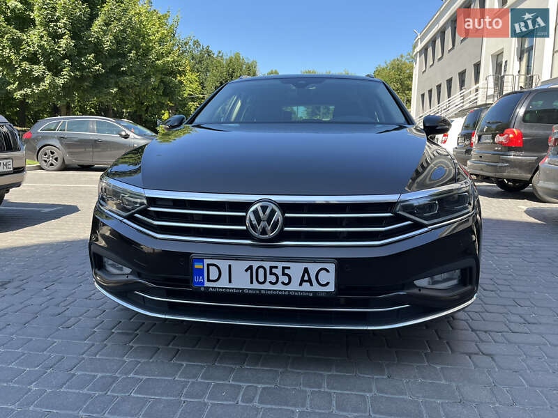 Универсал Volkswagen Passat 2019 в Киеве фото 6 Универсал Volkswagen Passat 2019 в Киеве