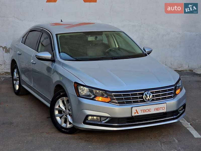 Седан Volkswagen Passat 2016 в Одессе