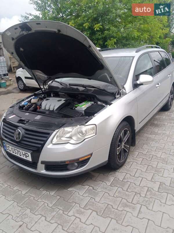 Универсал Volkswagen Passat 2007 в Самборе