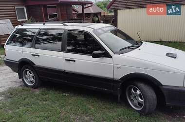Универсал Volkswagen Passat 1989 в Киеве