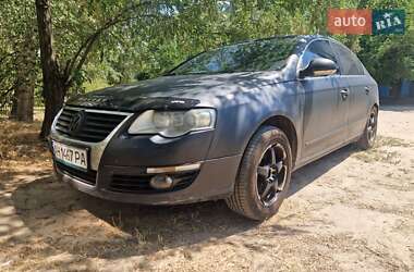 Седан Volkswagen Passat 2008 в Днепре