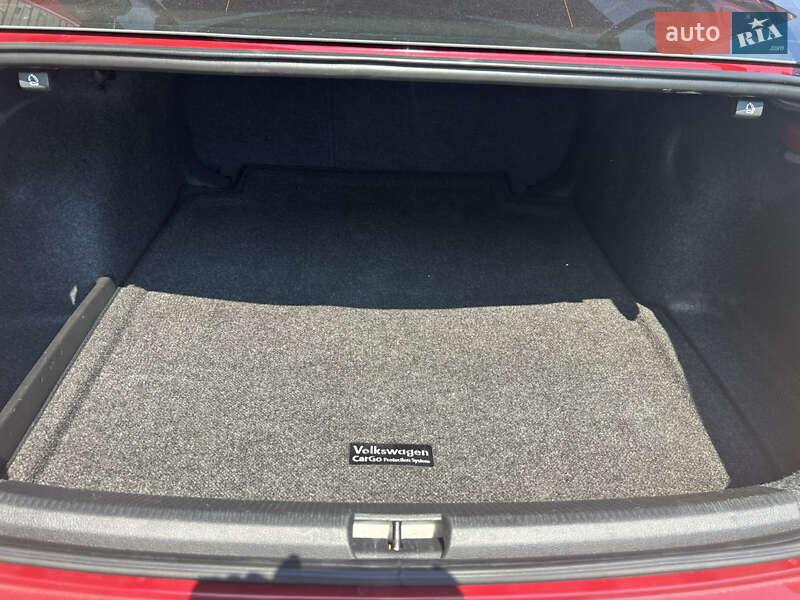 Седан Volkswagen Passat 2017 в Дніпрі