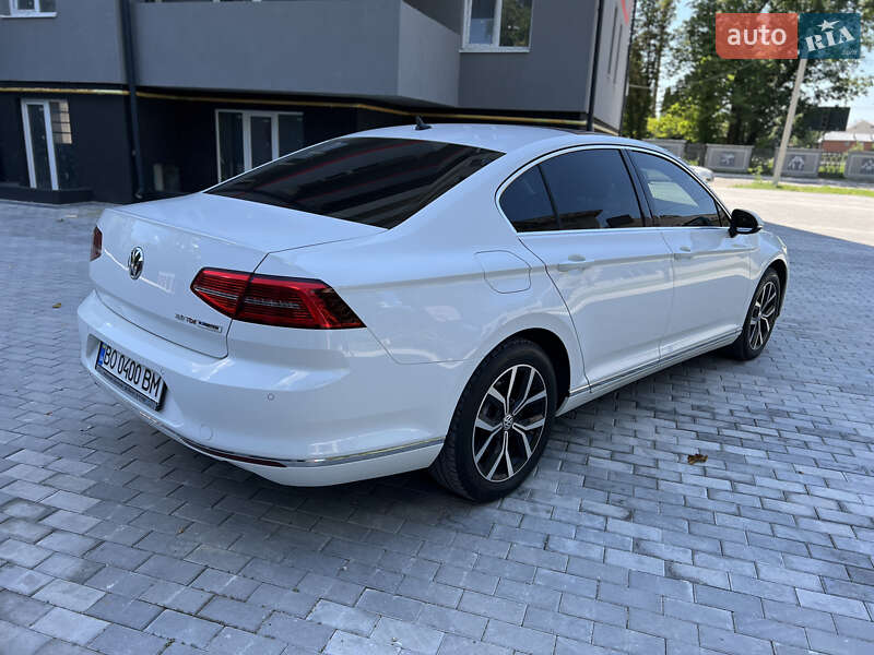 Седан Volkswagen Passat 2017 в Борщеве фото 12 Седан Volkswagen Passat 2017 в Борщеве