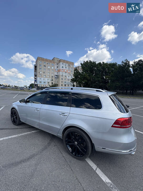 Универсал Volkswagen Passat 2014 в Кропивницком