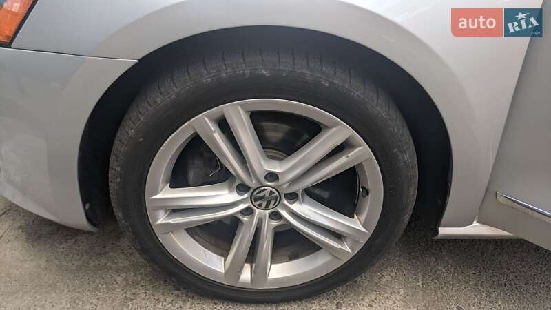 Седан Volkswagen Passat 2015 в Львове фото 5 Седан Volkswagen Passat 2015 в Львове