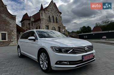 Універсал Volkswagen Passat 2018 в Тернополі